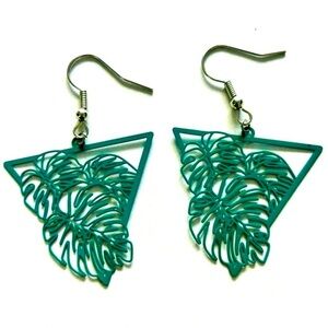 90s Style Monstera Deliciosa Leaf Filigree Earrings, Unworn, NWT